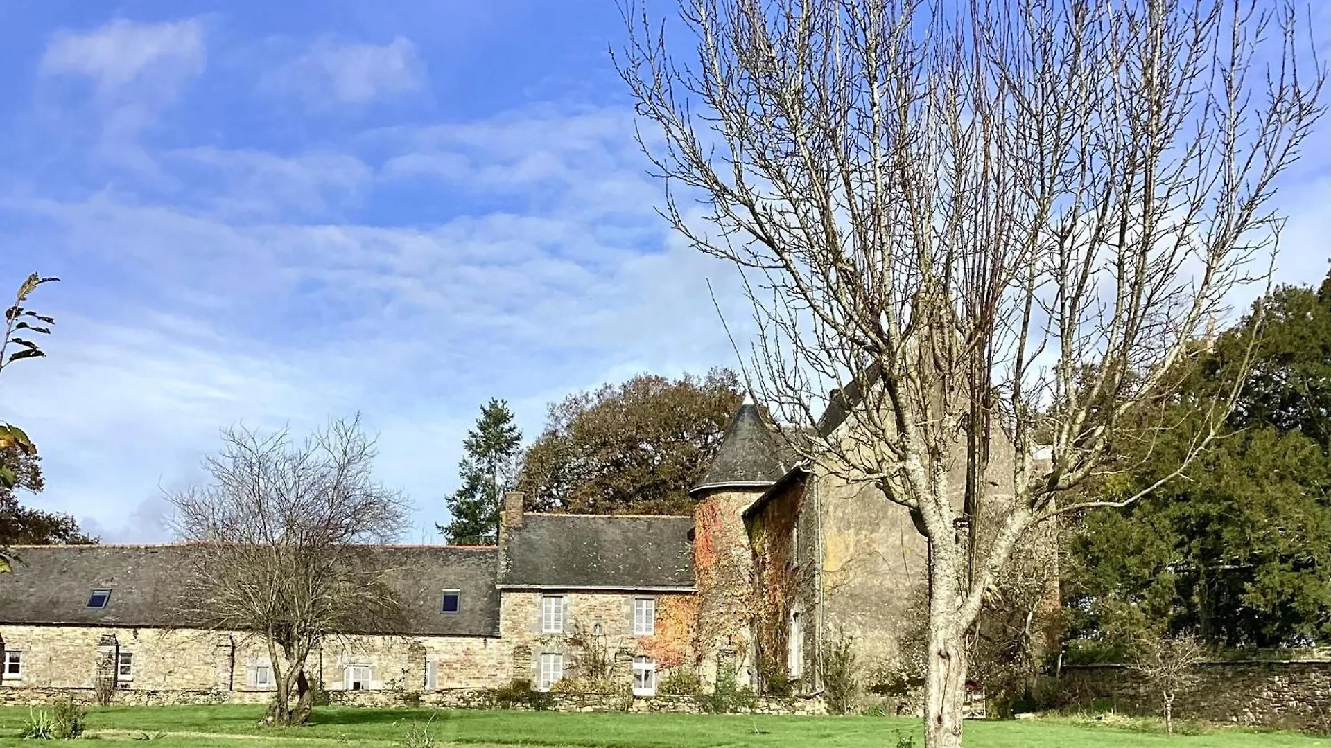 Guest house Les Metairies D Arthur Treal France